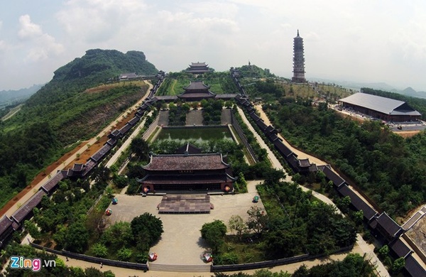 Bái Đính toàn cảnh - Bai Dinh Pagoda overview
