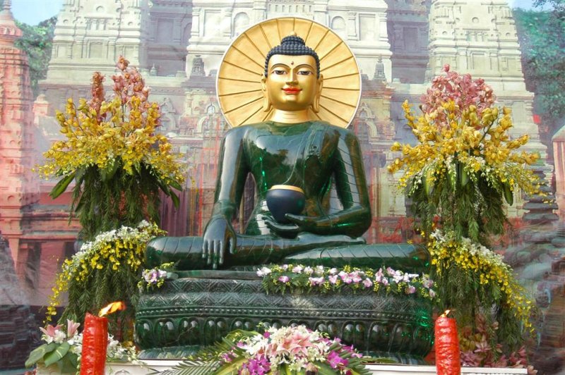 Lễ an vị tượng Phật Ngọc Hòa Bình thế giới tại chùa Đại Tuệ