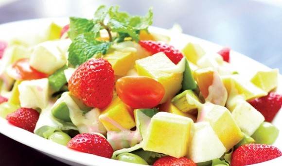 Những món salad tốt cho sức khỏe người cao huyết áp