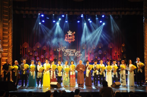 Ấn tượng Đêm nhạc "Hương Thu Ca" của Nhạc sỹ Cù Lệ Duyên