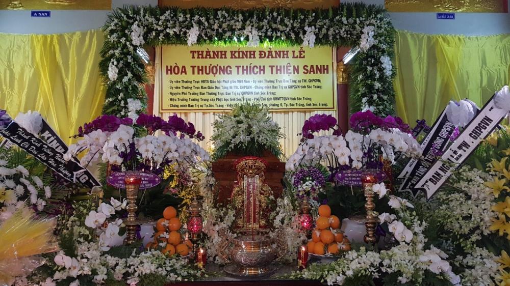 Sóc Trăng: Trung ương Giáo hội viếng tang Đại lão HT. Thích Thiện Sanh