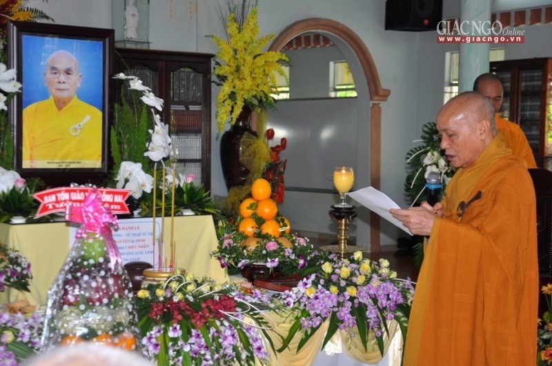 Tăng Ni sinh tưởng niệm HT.Thích Quang Đạo