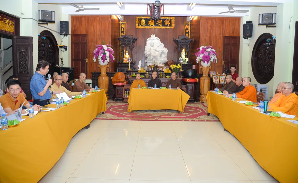 BẢN SẮC DÂN TÔC LÀ MỤC TIÊU TỐI THƯỢNG