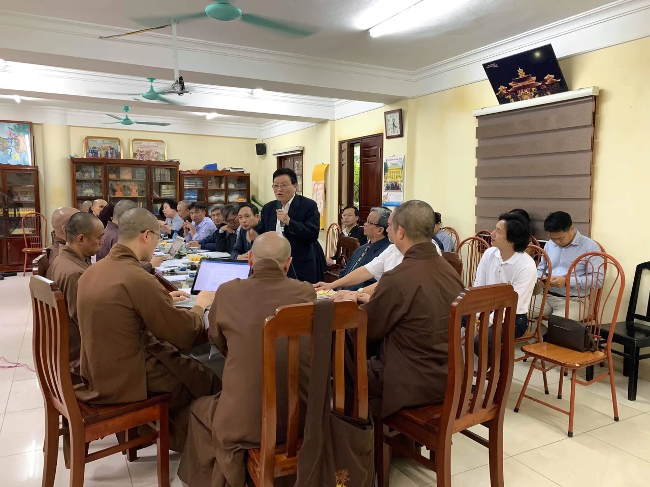 Phiên họp trù bì công tác chuẩn bị Hội thảo khoa học quốc tế PGVN tại Lào và lễ tưởng niệm cầu siêu anh hùng liệt sĩ