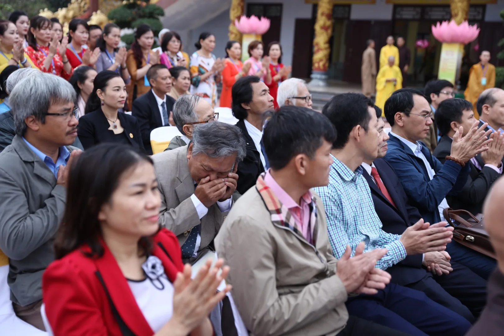 Quảng Bình: Lễ khai mạc triển lãm tranh và cổ vật “Phật Giáo tỉnh Quảng Bình xưa và nay”