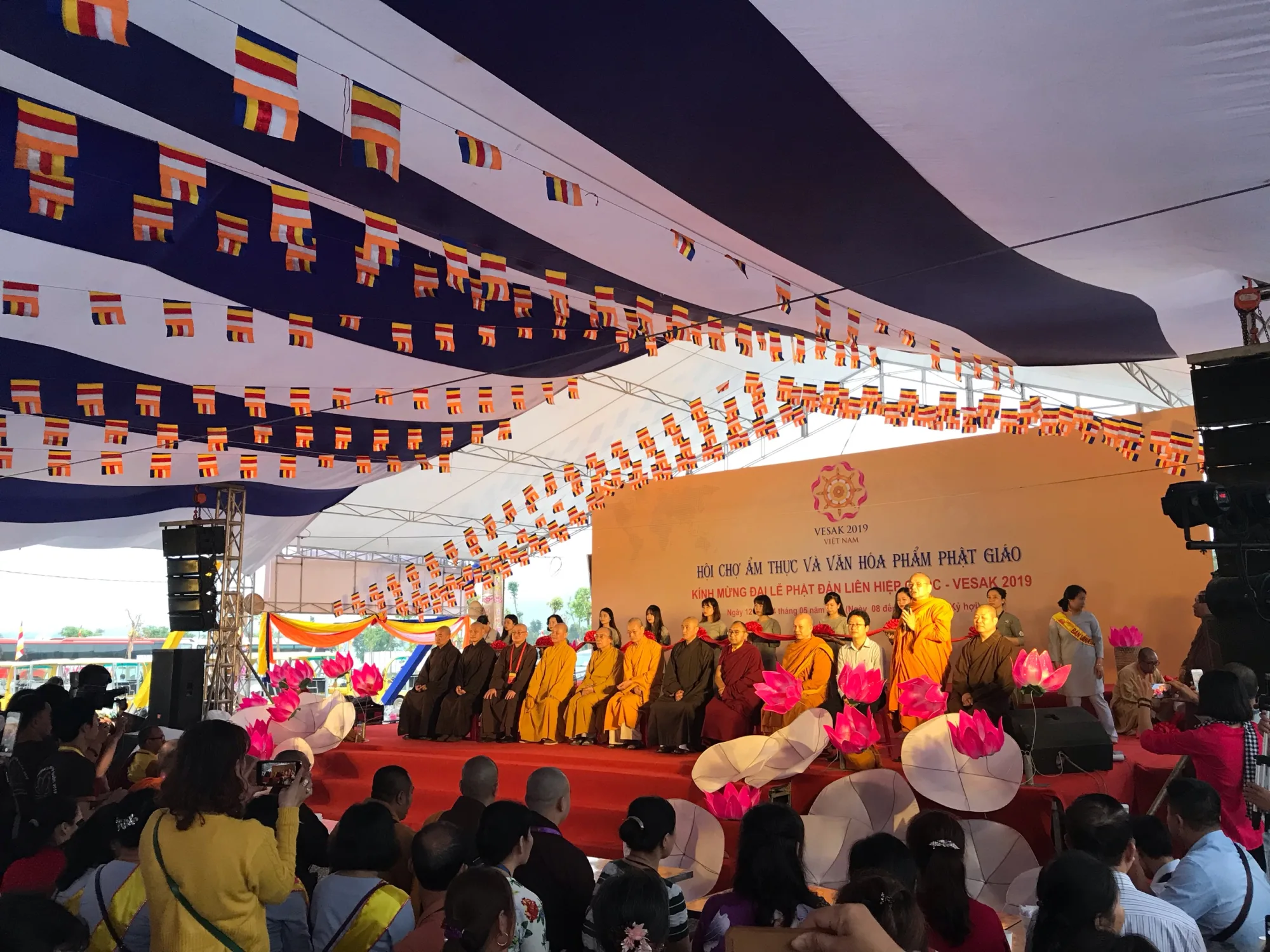 [VESAK 2019] Khai mạc chuỗi sự kiện văn hóa Phật giáo chào mừng Đại lễ Vesak Liên Hợp Quốc 2019