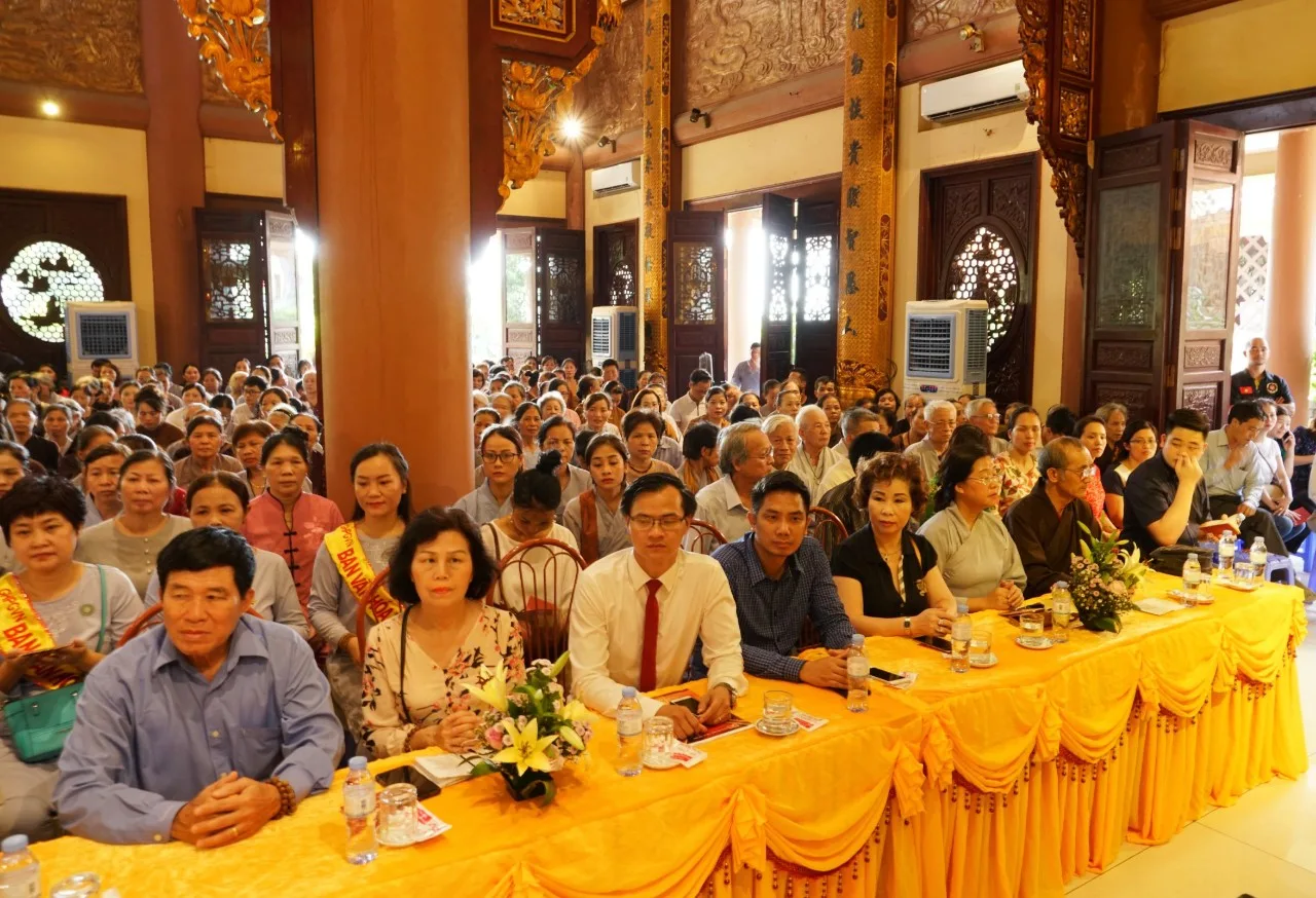 ĐẠI LỄ PHẬT ĐẢN CHÙA YÊN PHÚ – LỄ TRAO XÁC LẬP KỶ LỤC CHO BAN VĂN HÓA TRONG ĐẠI LỄ PHẬT ĐẢN LHQ VESAK 2019