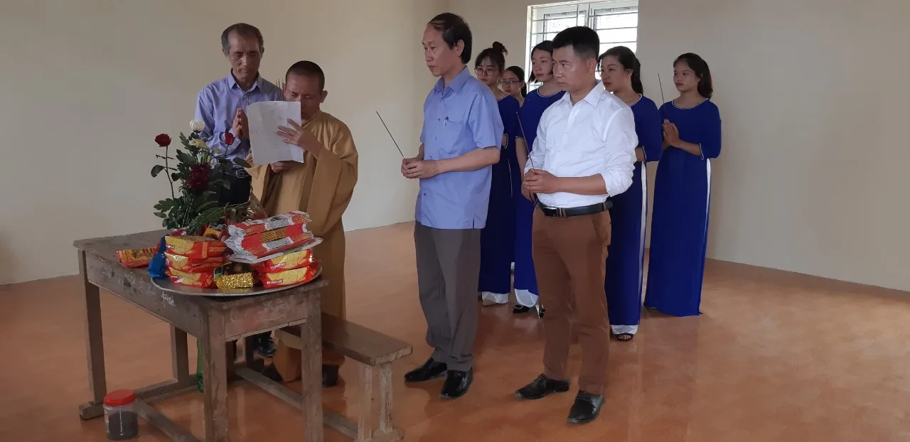 Ban Văn hoá TWGHPG VN: KHÁNH THÀNH LỚP HỌC CHO TRẺ NGHÈO SÙNG ĐÔ (YÊN BÁI)