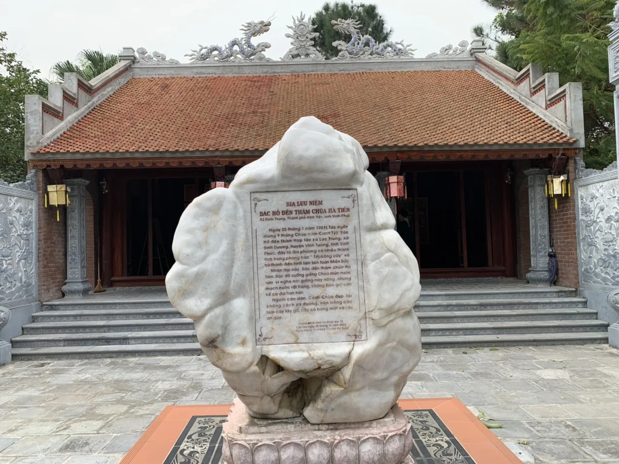 Chùa Hà Tiên - Chốn thiêng "Long hàm Ngọc"
