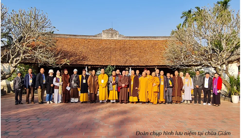 Chùa Giám và Toà Cửu phẩm Liên Hoa