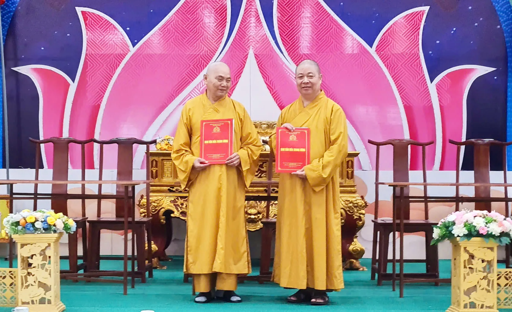 Ban Văn hoá Trung ương GHPGVN cùng Ban Trị sự GHPGVN tỉnh Gia Lai thực hiện lễ Ký kết hợp tác thực hiện 4 đề án: Pháp phục, Ngôn ngữ, Kiến trúc, Di sản