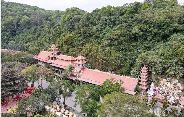 Chùa Hang - Thành phố Hải Phòng