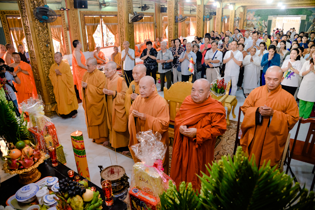 TP.HCM: Lễ hội Sene Đôn Ta theo truyền thống người dân tộc Khmer