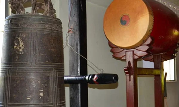 Chuông thần ở chùa Pháp Vũ