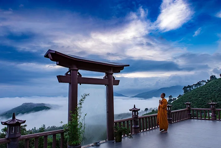 Tu hành ở nơi hẻo lánh dễ thành tựu?