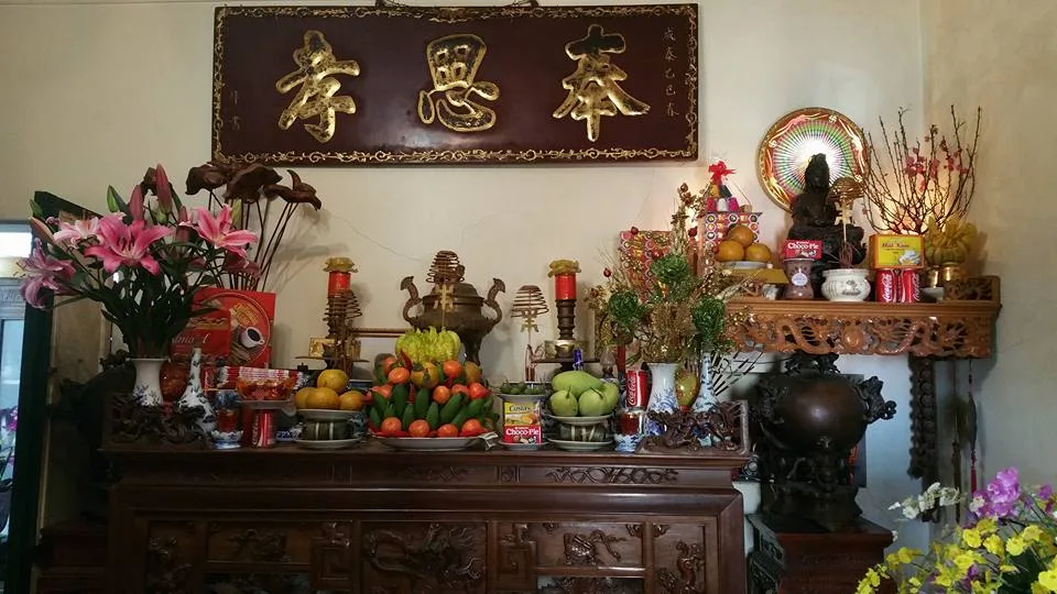 9 KHÔNG trên bàn thờ ngày Tết để mang may mắn, rước lộc vào nhà