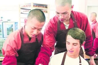 Phật dạy nhìn lại lỗi mình để tiến tu