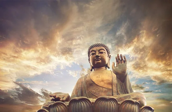 Cần làm gì khi đến chùa?