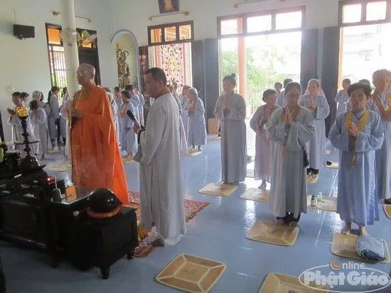 Chùa Đức Hòa tổ chức khóa tu Bát quan trai