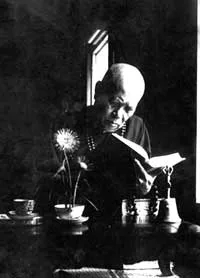 Tụng kinh kéo dài tuổi thọ