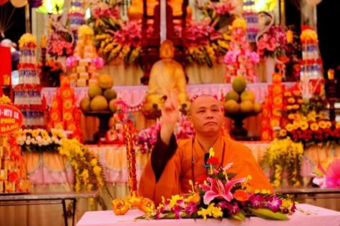 Thượng tọa Thích Tâm Hoan – trụ trì Chùa Hòe Nhai – Sơn môn Tào động Việt Nam.