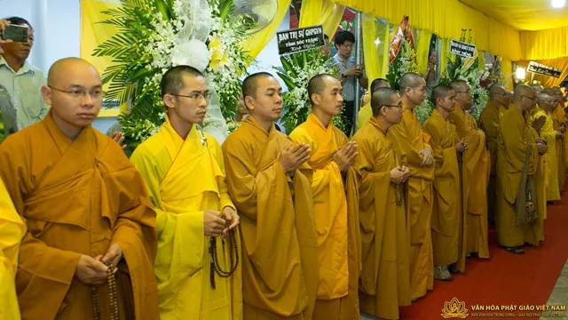 Tp.HCM: Phụng tống kim quan cố HT.Thích Trung Hậu nhập bảo tháp
