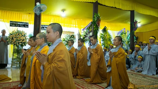 Tp.HCM: Phụng tống kim quan cố HT.Thích Trung Hậu nhập bảo tháp