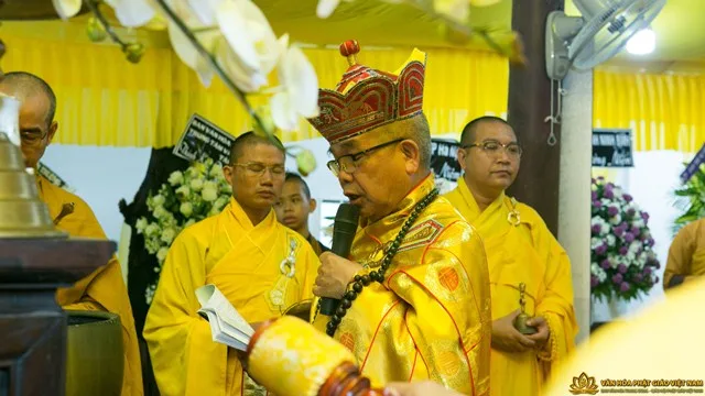 Tp.HCM: Phụng tống kim quan cố HT.Thích Trung Hậu nhập bảo tháp