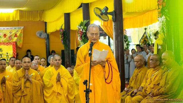 Tp.HCM: Phụng tống kim quan cố HT.Thích Trung Hậu nhập bảo tháp