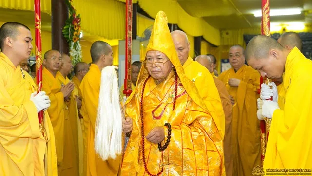 Tp.HCM: Phụng tống kim quan cố HT.Thích Trung Hậu nhập bảo tháp