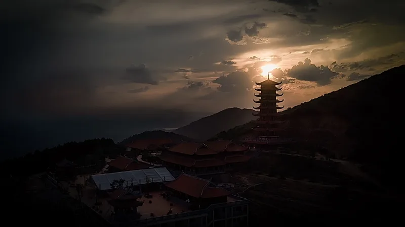 Hình ảnh và lịch sử chùa Đại Tuệ - Linh thiêng một cõi vua Quang Trung