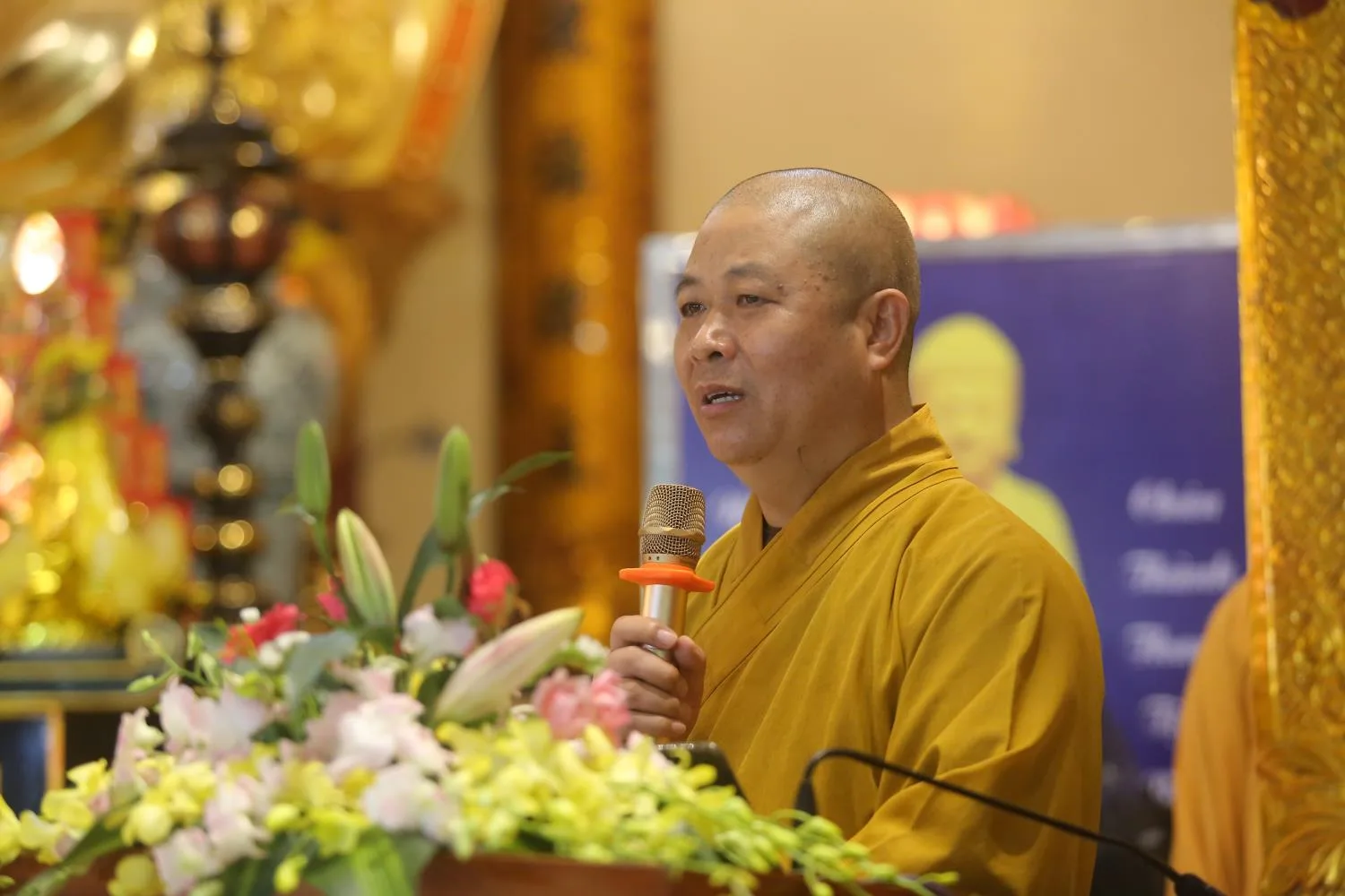 Taklshow:" Đi lễ chùa đầu năm.Nét đẹp trong Văn Hoá Việt"