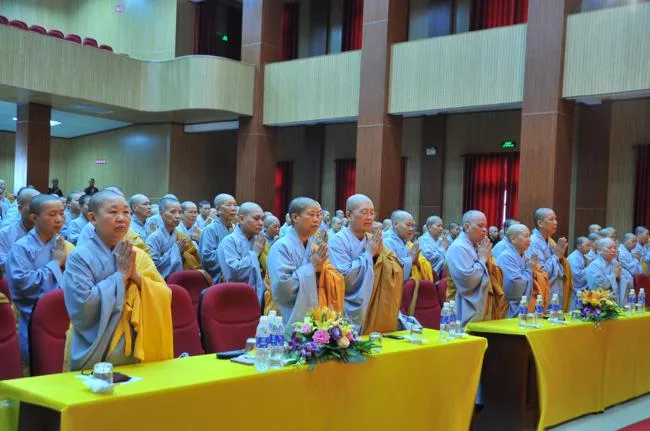 Lễ khai giảng lớp bồi dưỡng kiến thức Luật học cho Ni giới Hà Nội
