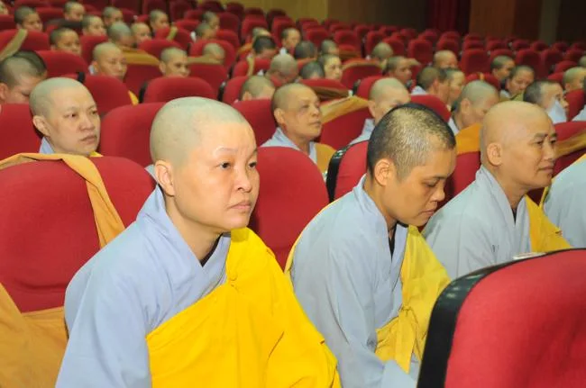 Lễ khai giảng lớp bồi dưỡng kiến thức Luật học cho Ni giới Hà Nội