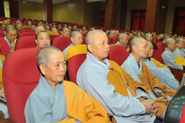 Lễ khai giảng lớp bồi dưỡng kiến thức Luật học cho Ni giới Hà Nội