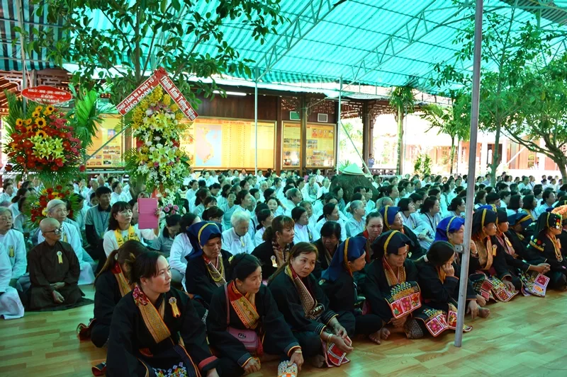 Trung ương GHPGVN tưởng niệm và khánh thành Tổ đình Minh Đăng Quang