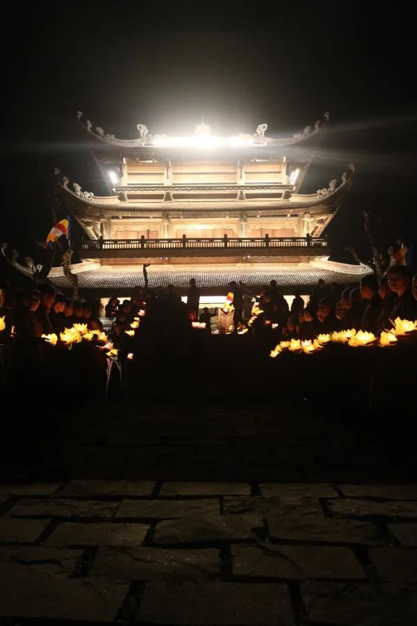 Hàng ngàn Phật tử tham dự
