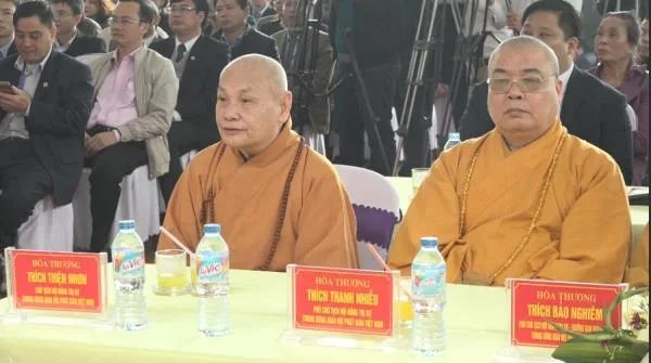 Quảng Ninh: Hoà thượng Chủ tịch tham dự lễ khai hội Xuân Ngoạ Vân