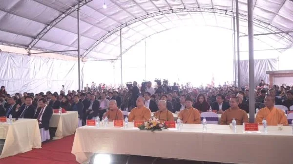 Quảng Ninh: Hoà thượng Chủ tịch tham dự lễ khai hội Xuân Ngoạ Vân
