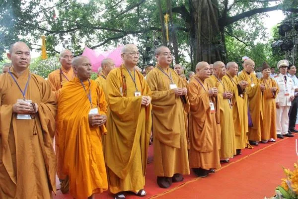 Lễ rước chân linh anh hùng liệt sĩ từ 6 nghĩa trang về bát hương liệt sĩ toàn quốc