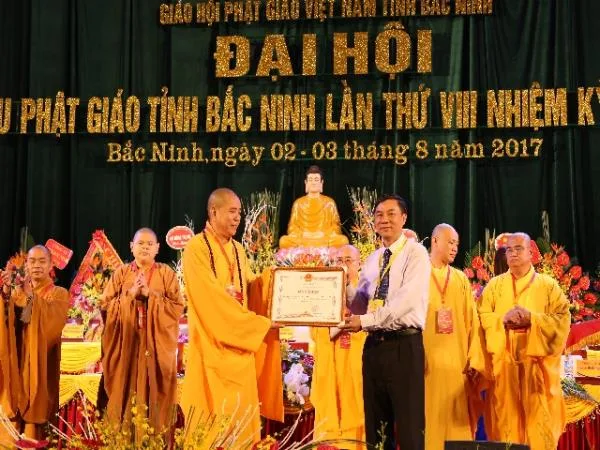 Khen thưởng