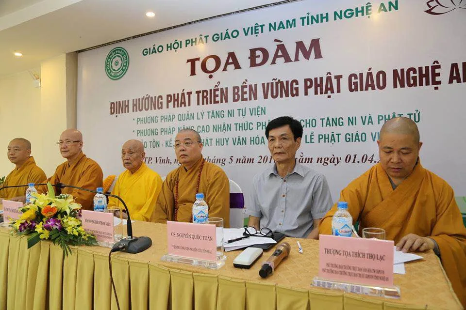 Tọa đàm "Định hướng Phát triển Bền vững Phật giáo Nghệ An"