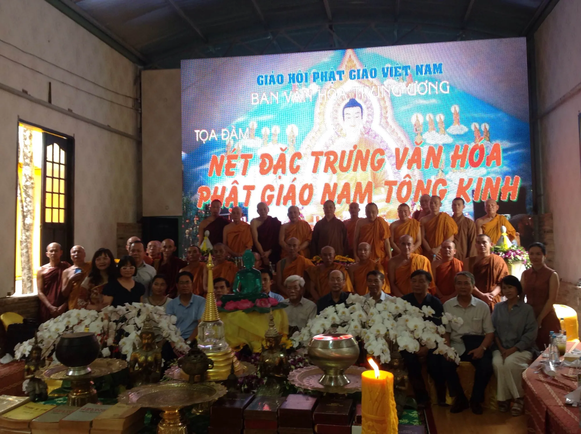TÌM TIẾNG NÓI CHUNG  ĐỂ GÌN GIỮ ĐẶC TRƯNG VĂN HÓA PHẬT GIÁO