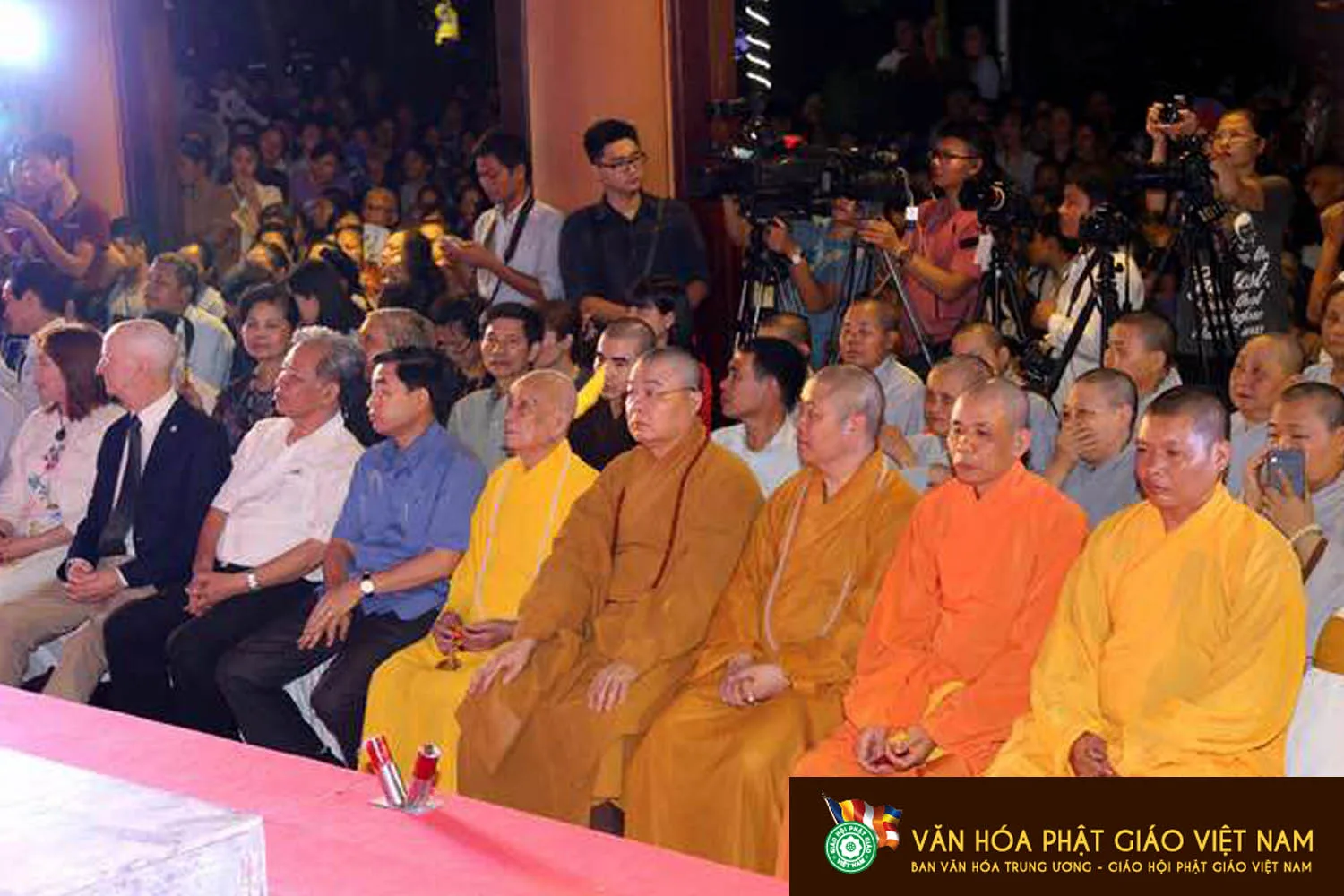 Bế mạc triển lãm - Hội thảo - Phật ngọc