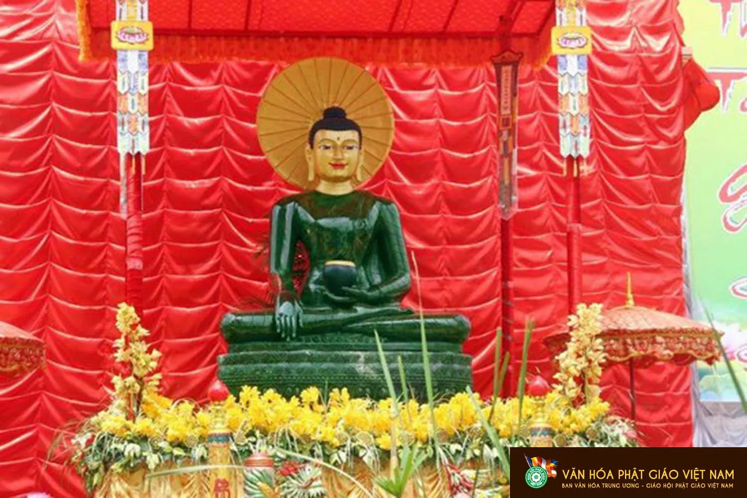 Tượng Phật Ngọc Hòa Bình Thế Giới an vị tại Hà Nội từ ngày 22/6 đến 12/7
