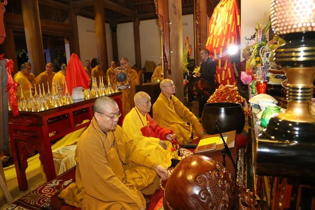 Ninh Bình: Chùa Đại Bi tổ chức lễ an vị tượng Phật, Xá lợi Phật và cầu nguyện hòa bình
