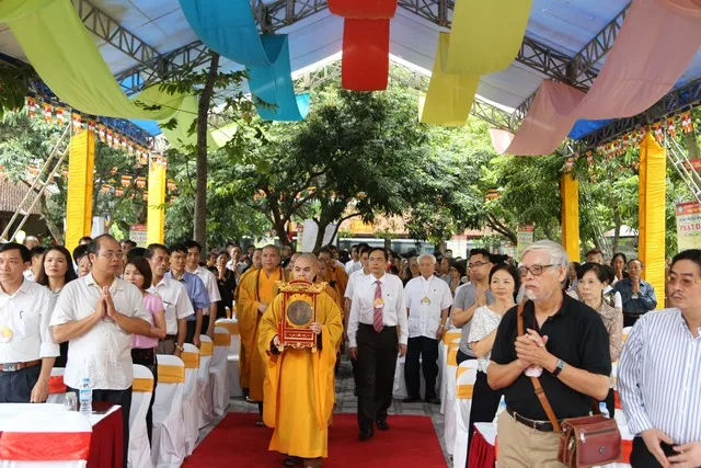 Bắc Ninh: Chùa Phật Tích kính mừng Đại lễ Phật đản PL 2560 – DL 2016