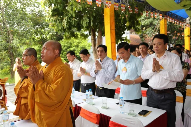 Bắc Ninh: Chùa Phật Tích kính mừng Đại lễ Phật đản PL 2560 – DL 2016