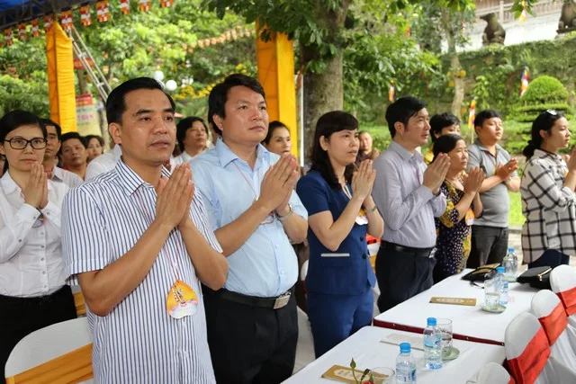 Bắc Ninh: Chùa Phật Tích kính mừng Đại lễ Phật đản PL 2560 – DL 2016