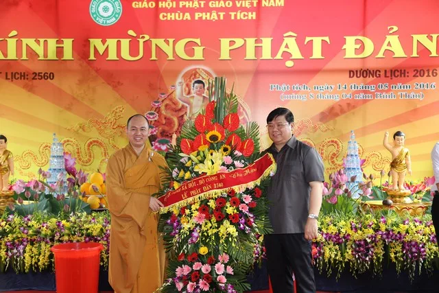 Bắc Ninh: Chùa Phật Tích kính mừng Đại lễ Phật đản PL 2560 – DL 2016